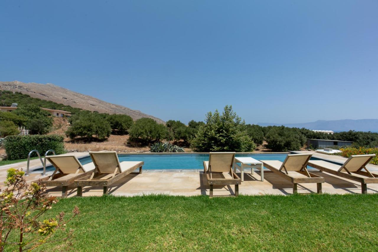 Agarathos Traditional Rooms With Pool Kaliviani Екстер'єр фото