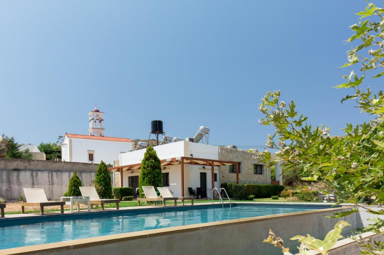 Agarathos Traditional Rooms With Pool Kaliviani Екстер'єр фото