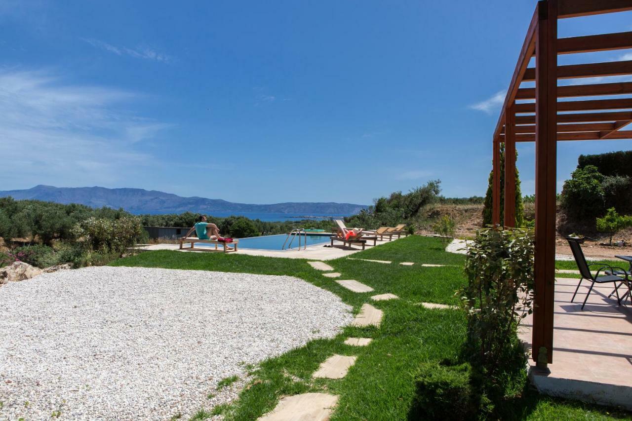 Agarathos Traditional Rooms - Pool - Kaliviani -On The Road To Balos Екстер'єр фото